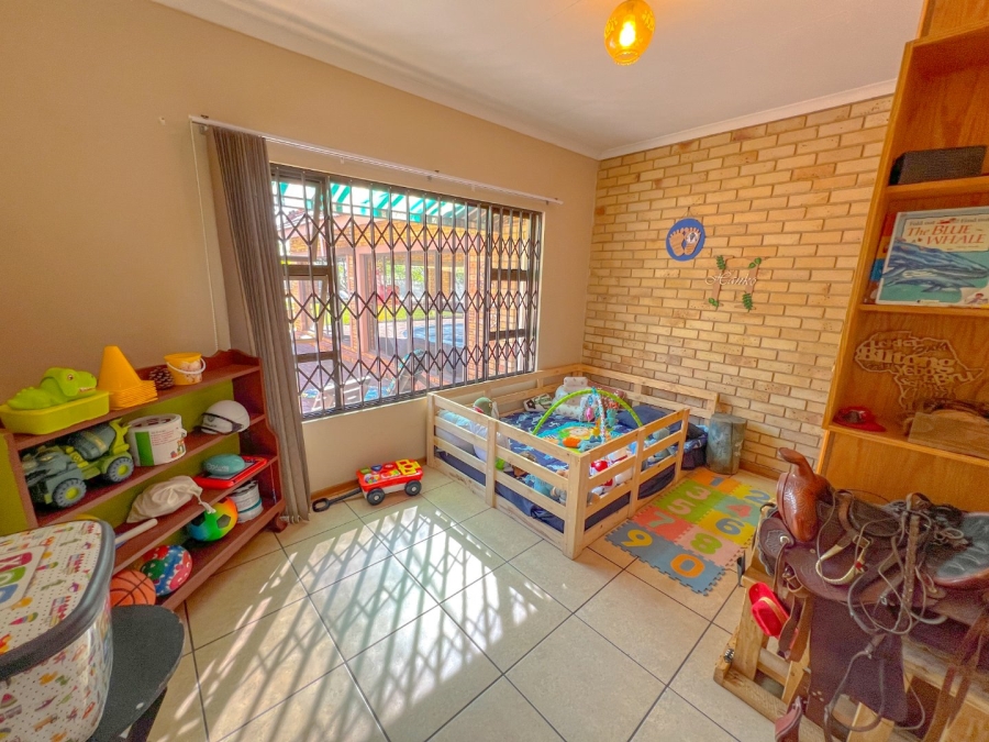 4 Bedroom Property for Sale in Vaalpark Free State